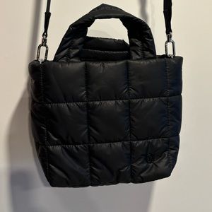 Lululemon Quilted grid crossbody bag - black
